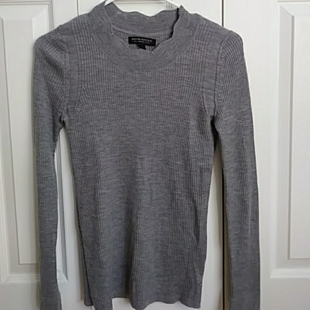 Grey Long Sleeve Sweater